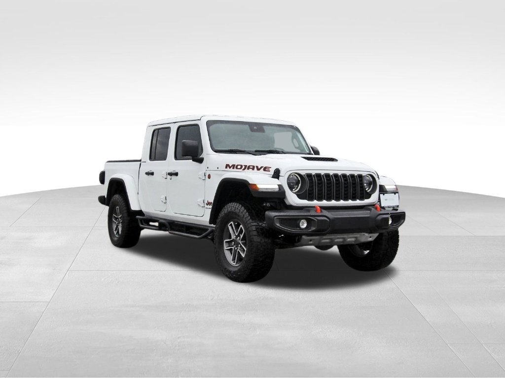 Used 2025 Jeep Gladiator Mojave w/ Convenience Group