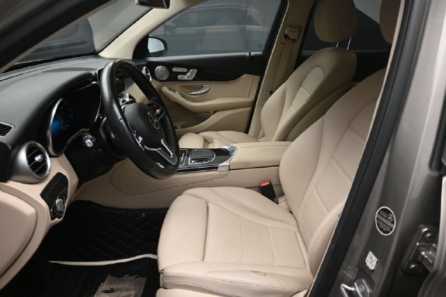 Certified 2020 Mercedes-Benz GLC 300 image 17
