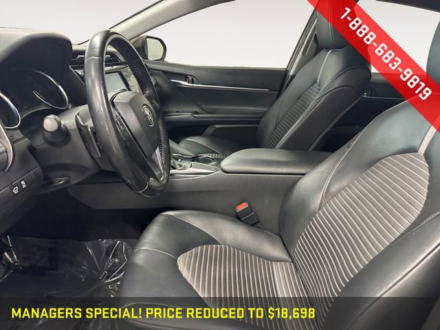 Used 2020 Toyota Camry SE image 8
