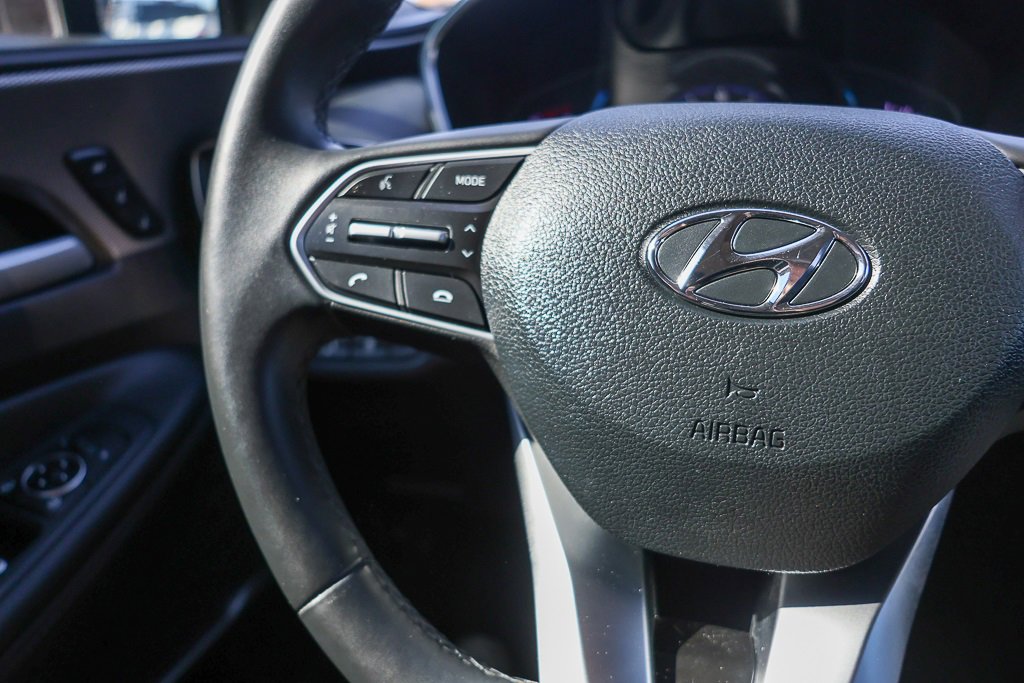 Used 2020 Hyundai Santa Fe Limited image 27