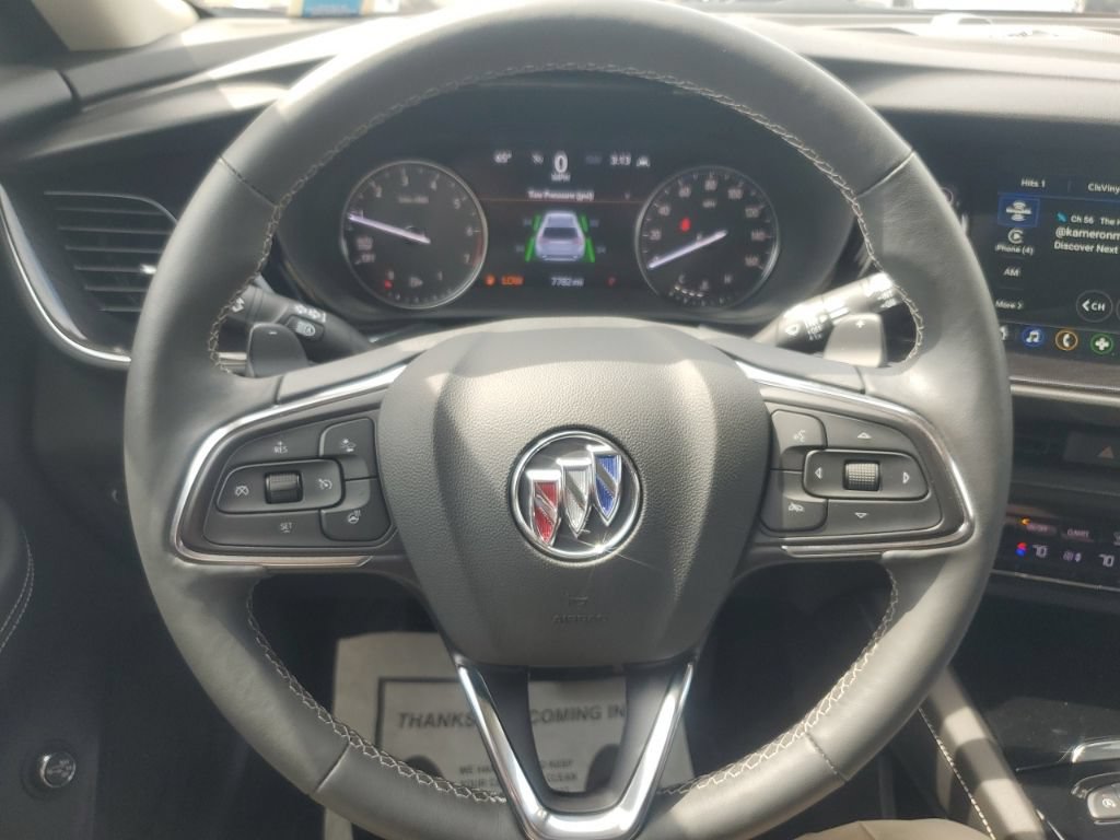 Used 2023 Buick Envision Essence FWD image 21