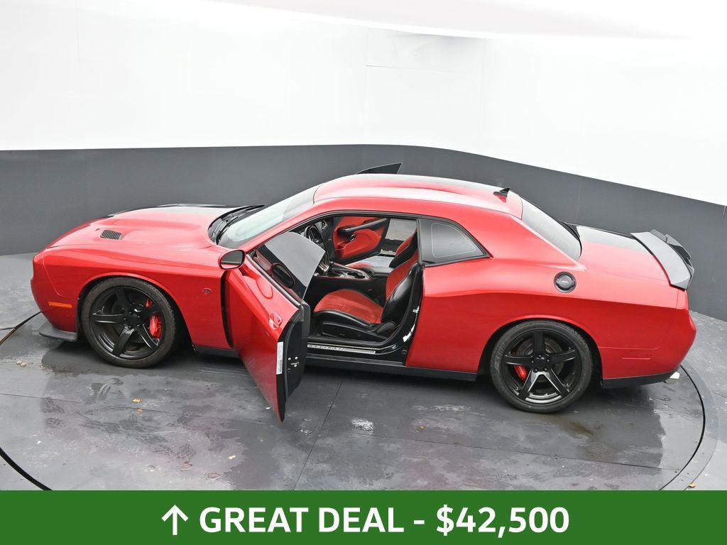Used 2016 Dodge Challenger SRT Hellcat image 85