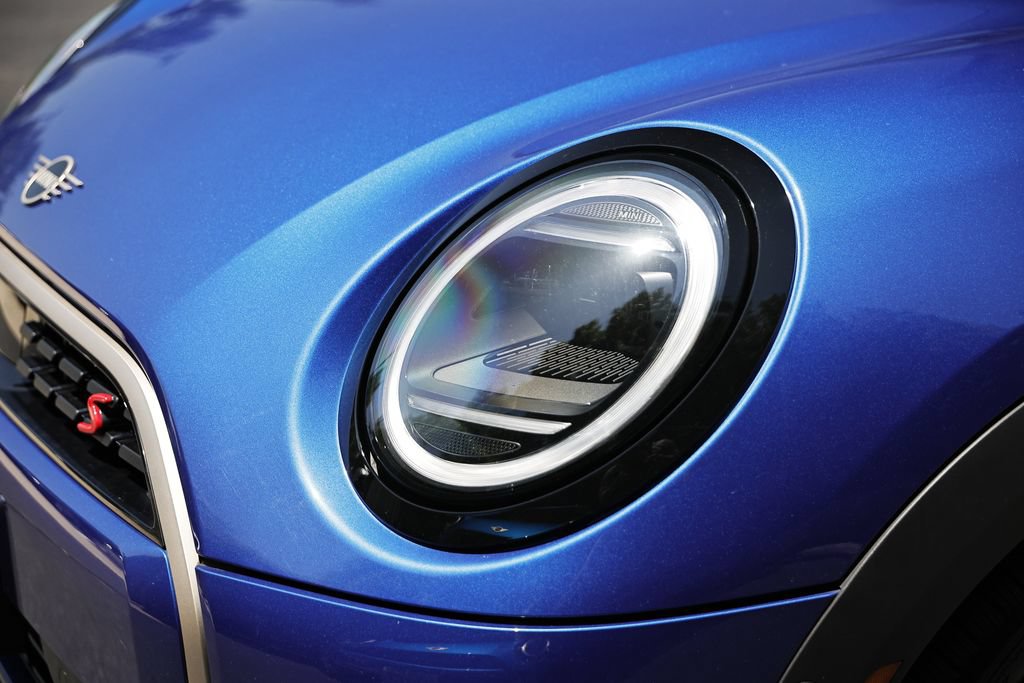 Used 2025 MINI Cooper S FWD image 12