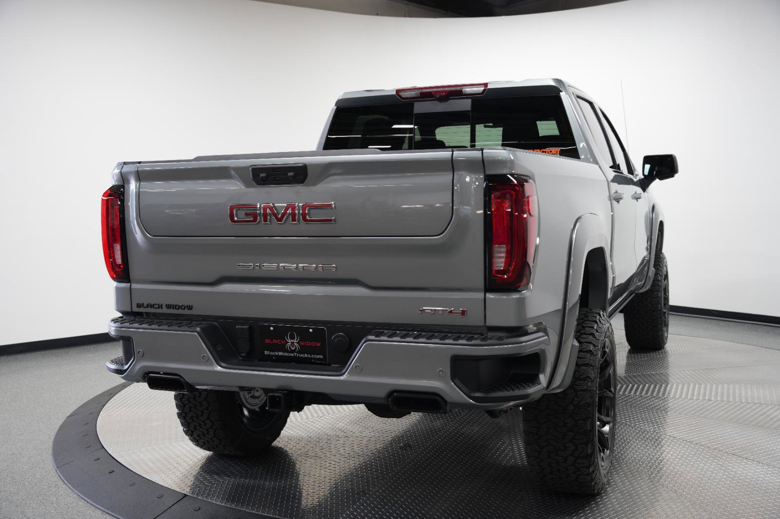 New 2025 GMC Sierra 1500 AT4 w/ AT4 Premium Package image 13