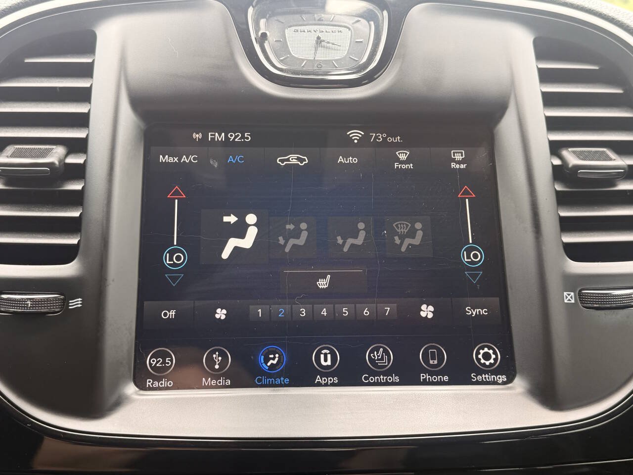 Used 2018 Chrysler 300 S AWD/4WD image 19