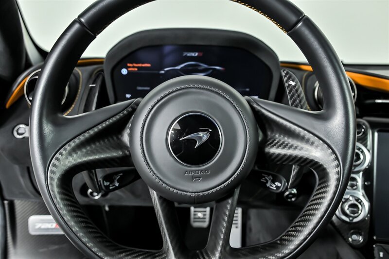 Used 2022 McLaren 720S Spider RWD image 23