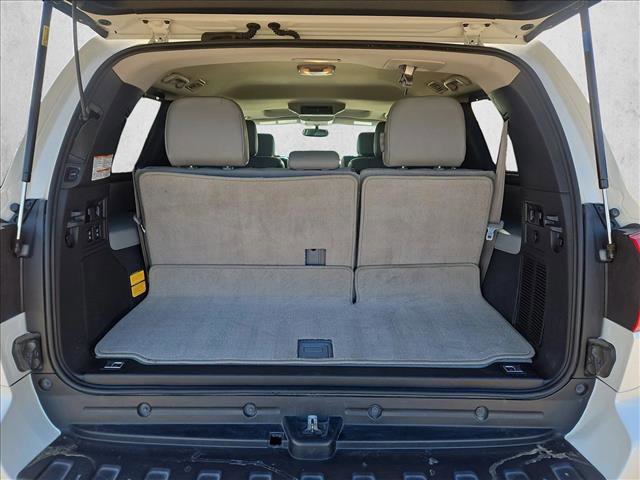 Used 2016 Toyota Sequoia Platinum image 6