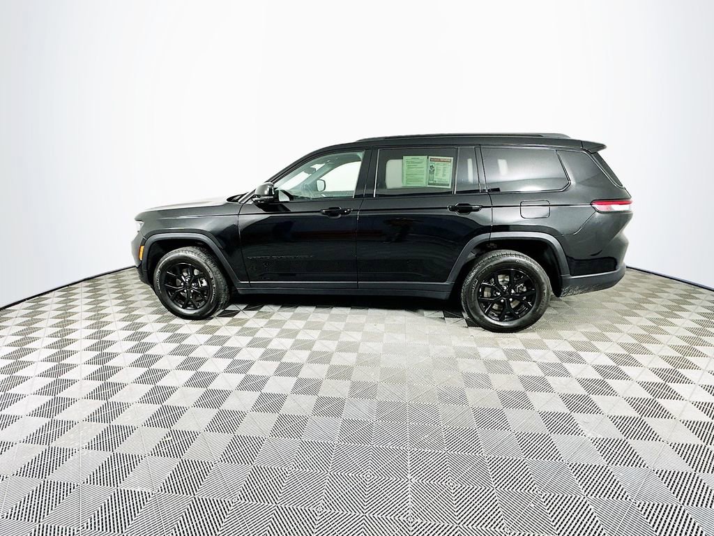 Certified 2024 Jeep Grand Cherokee L Altitude image 7