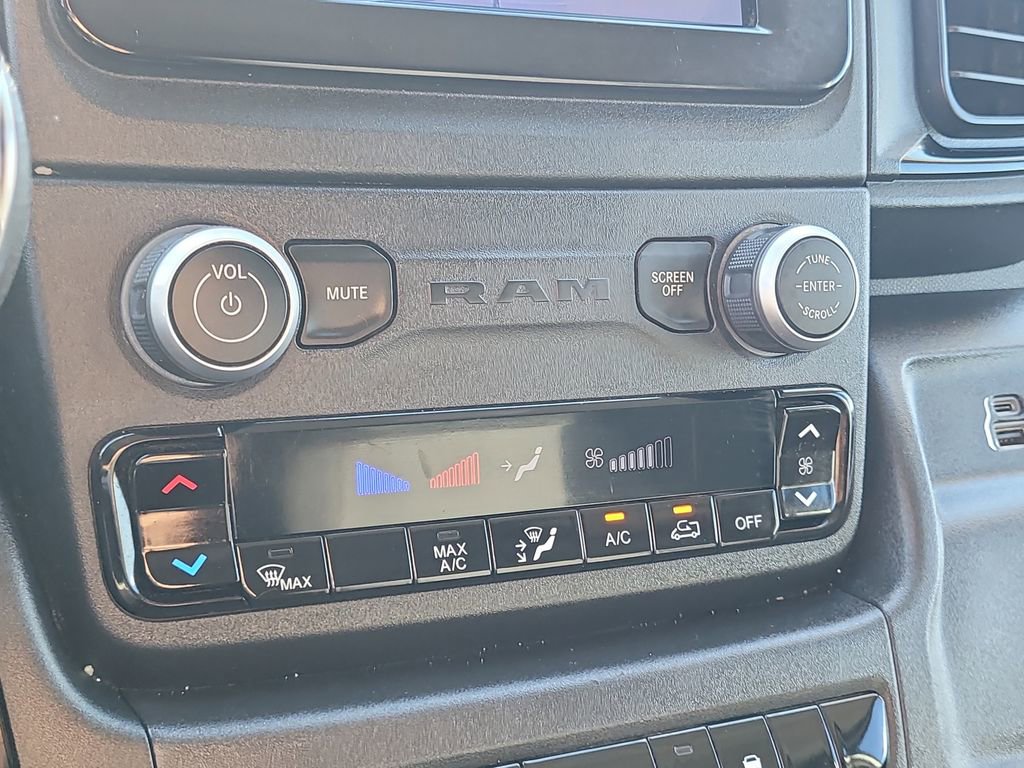 Used 2023 RAM ProMaster 2500 image 21