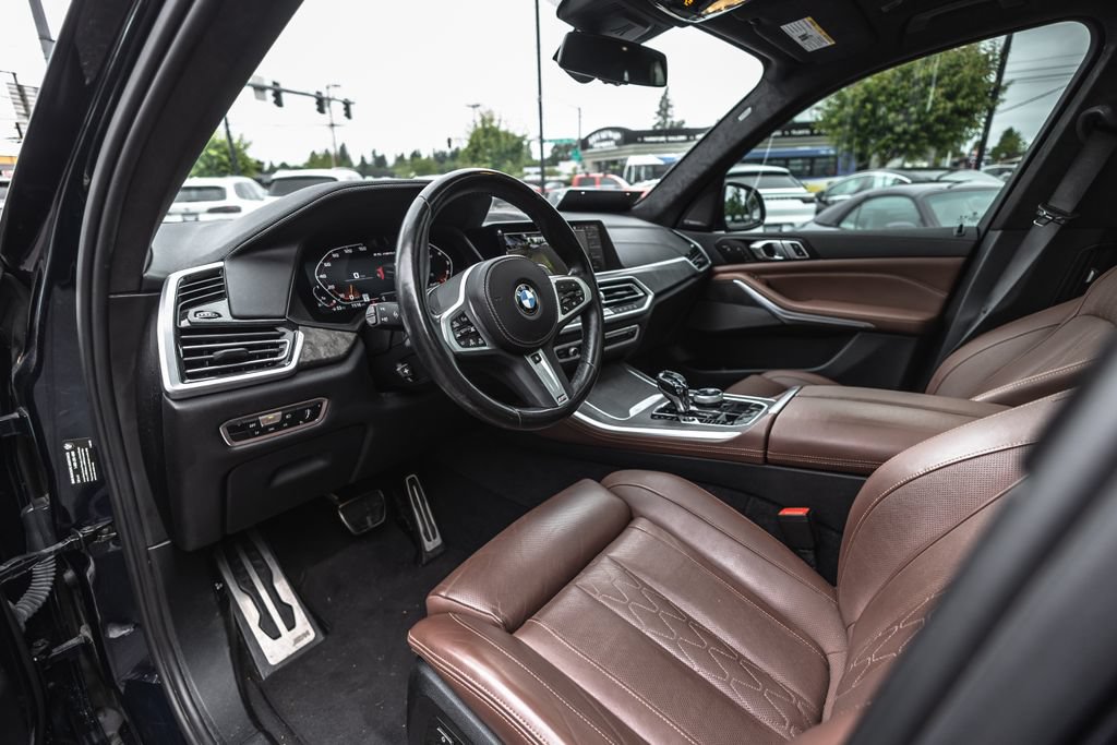 Used 2022 BMW X5 M50i w/ Executive Package AWD/4WD image 18