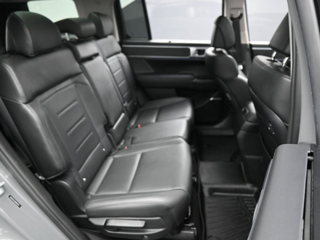 Used 2024 Hyundai Santa Fe Limited image 37