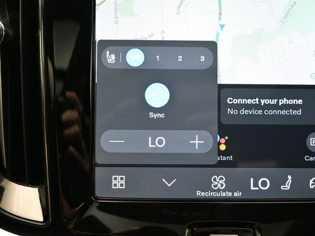 Used 2025 Volvo S60 B5 Plus image 22