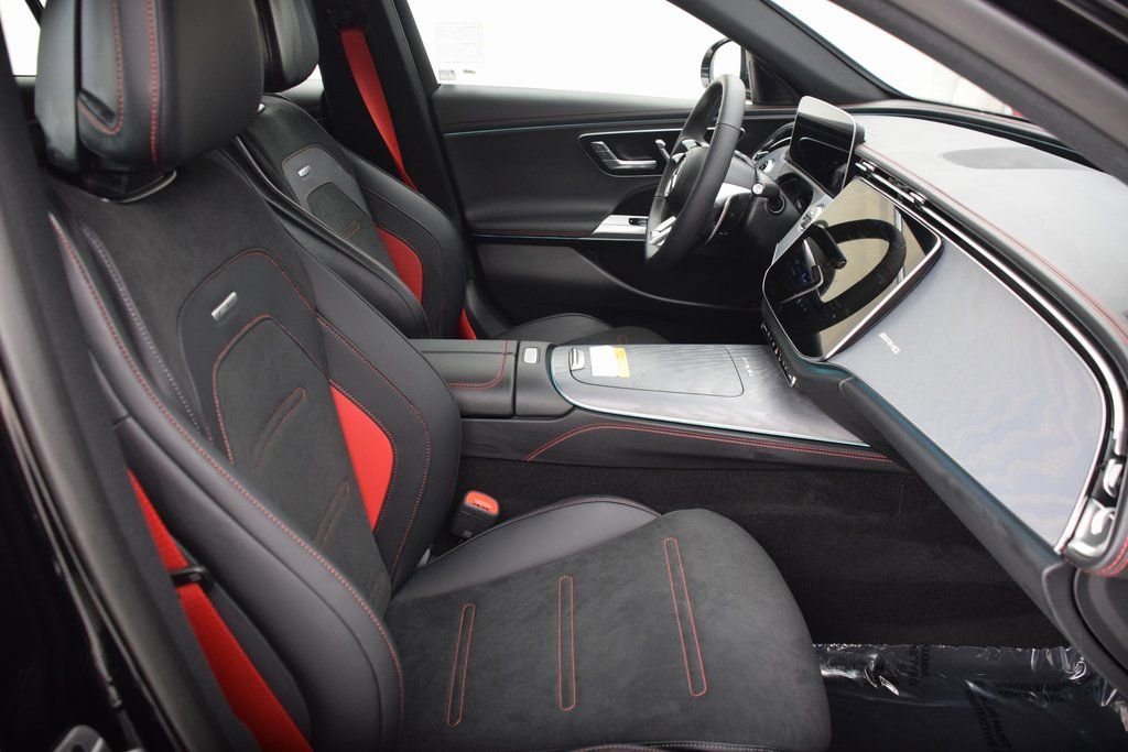 Used 2026 Mercedes-Benz E 53 AMG 4MATIC Sedan image 15