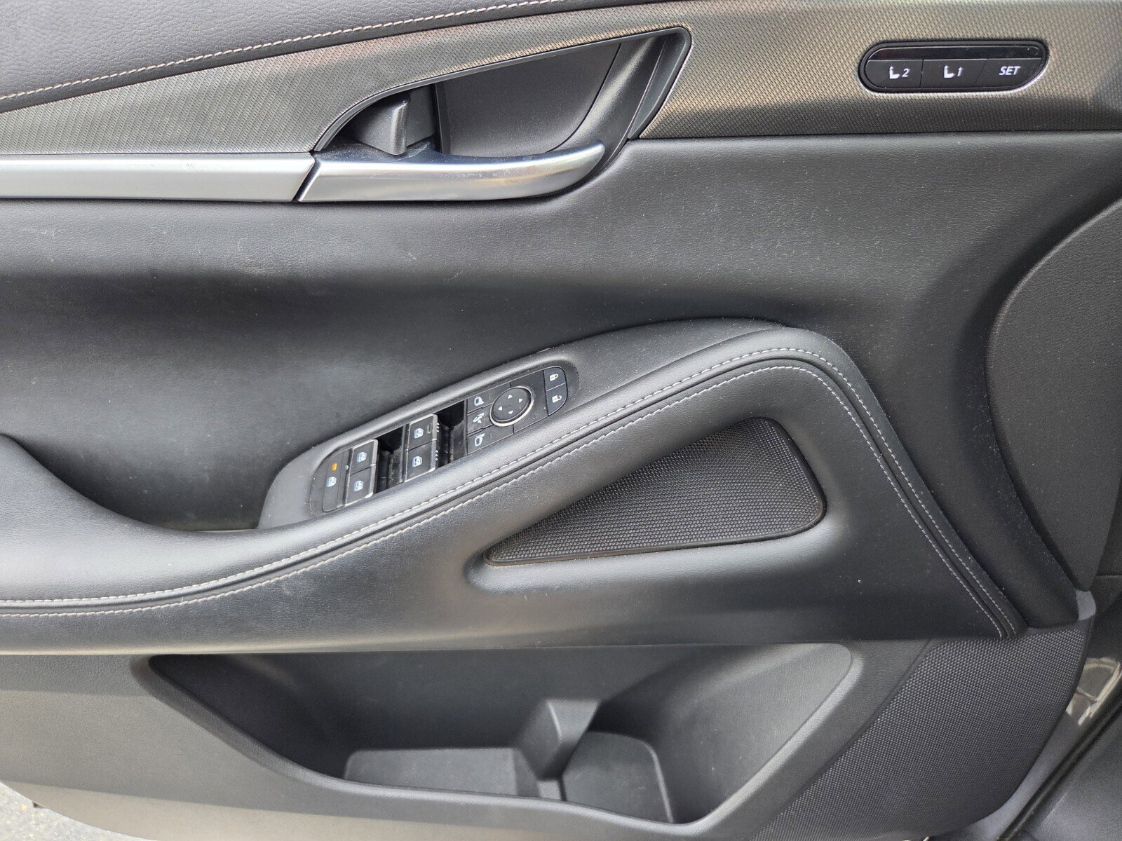 Used 2023 INFINITI QX60 Luxe AWD/4WD image 28