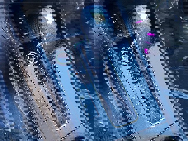 Certified 2024 Nissan Kicks SV w/ Interior Electronics Package image 18