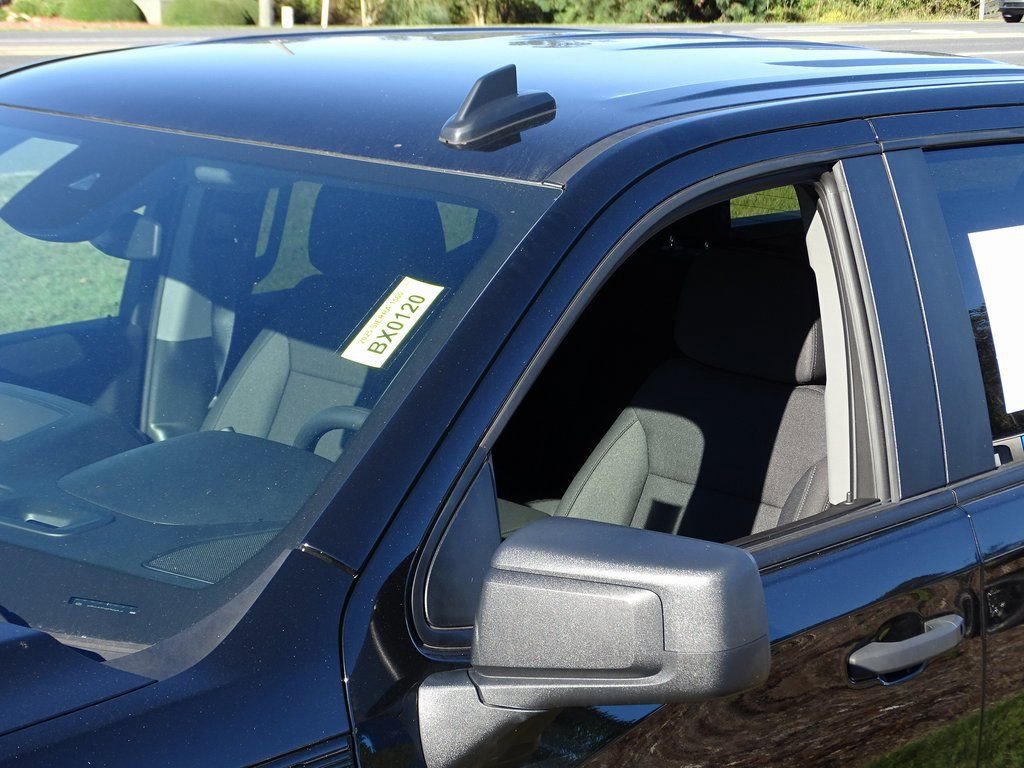 Used 2025 GMC Sierra 1500 Pro w/ Graphite Edition image 27