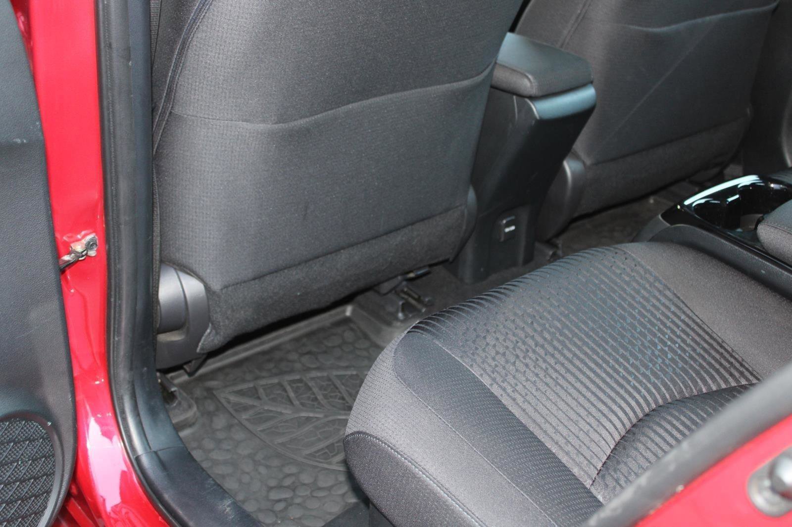 Used 2018 Toyota Prius Prime Plus image 40