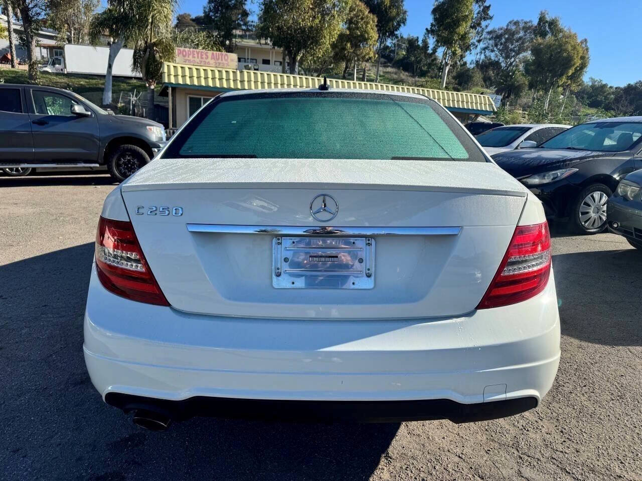 Used 2012 Mercedes-Benz C 250 Sedan image 5