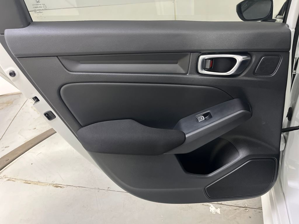 Used 2025 Honda Civic Sport image 29