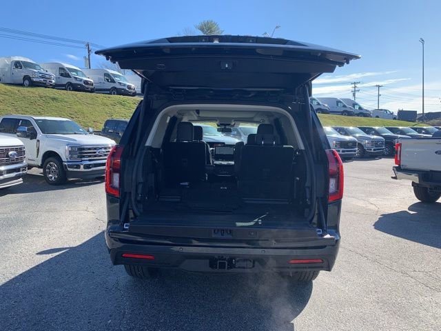 New 2025 Ford Expedition Active image 9