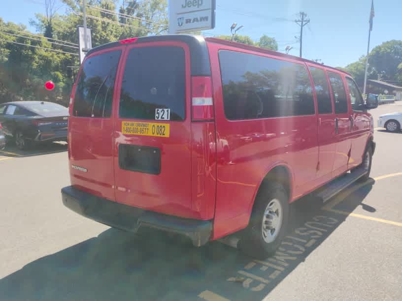 Used 2022 Chevrolet Express 3500 LS RWD image 5