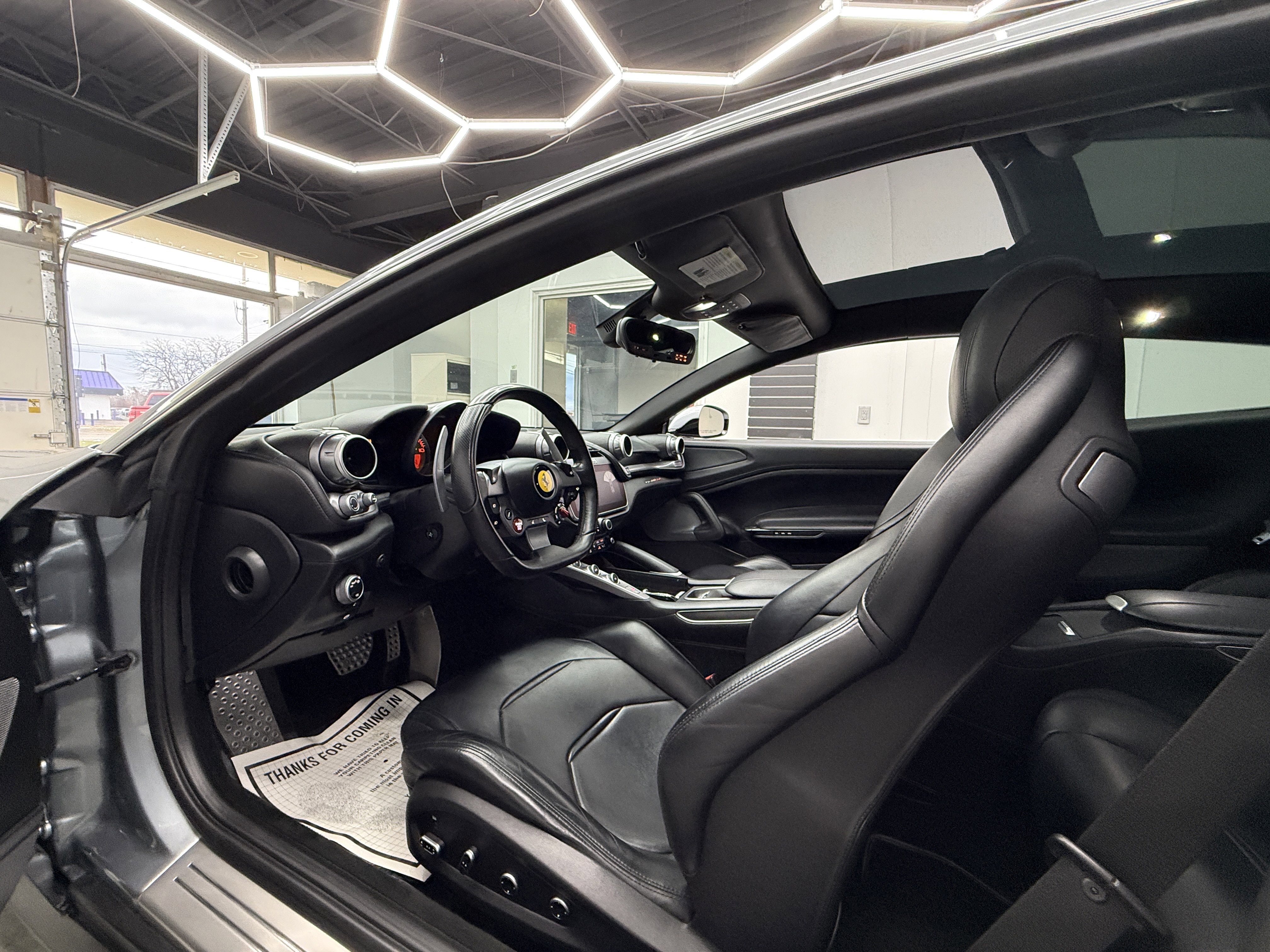 Used 2017 Ferrari GTC4Lusso image 14