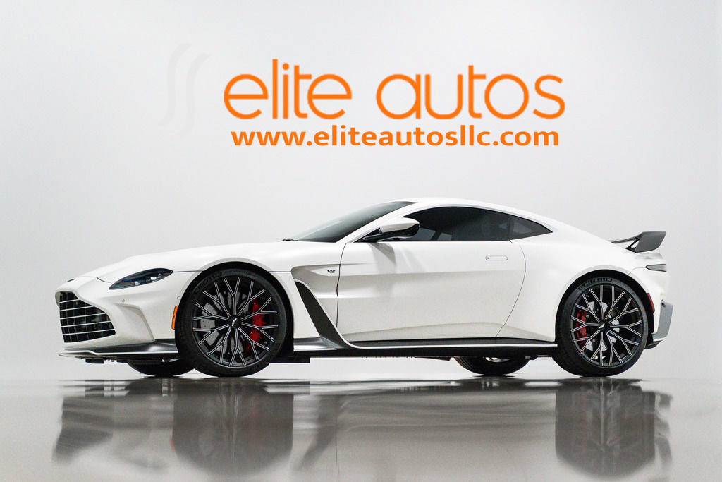 Used 2023 Aston Martin V12 Vantage RWD image 1