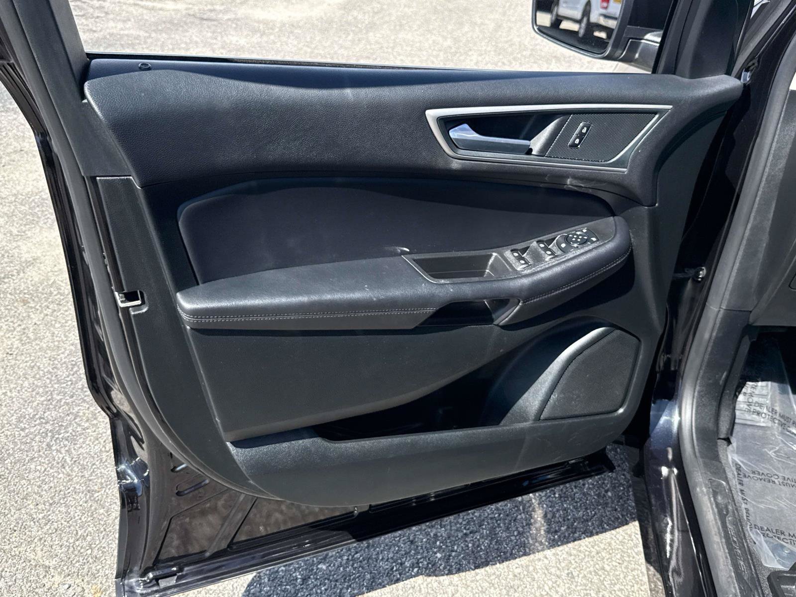 Used 2024 Ford Edge SEL w/ Convenience Package AWD/4WD image 17