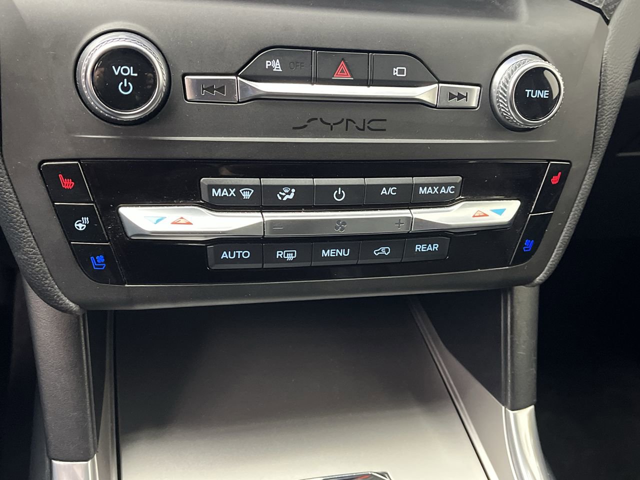 Certified 2020 Ford Explorer ST AWD/4WD image 24