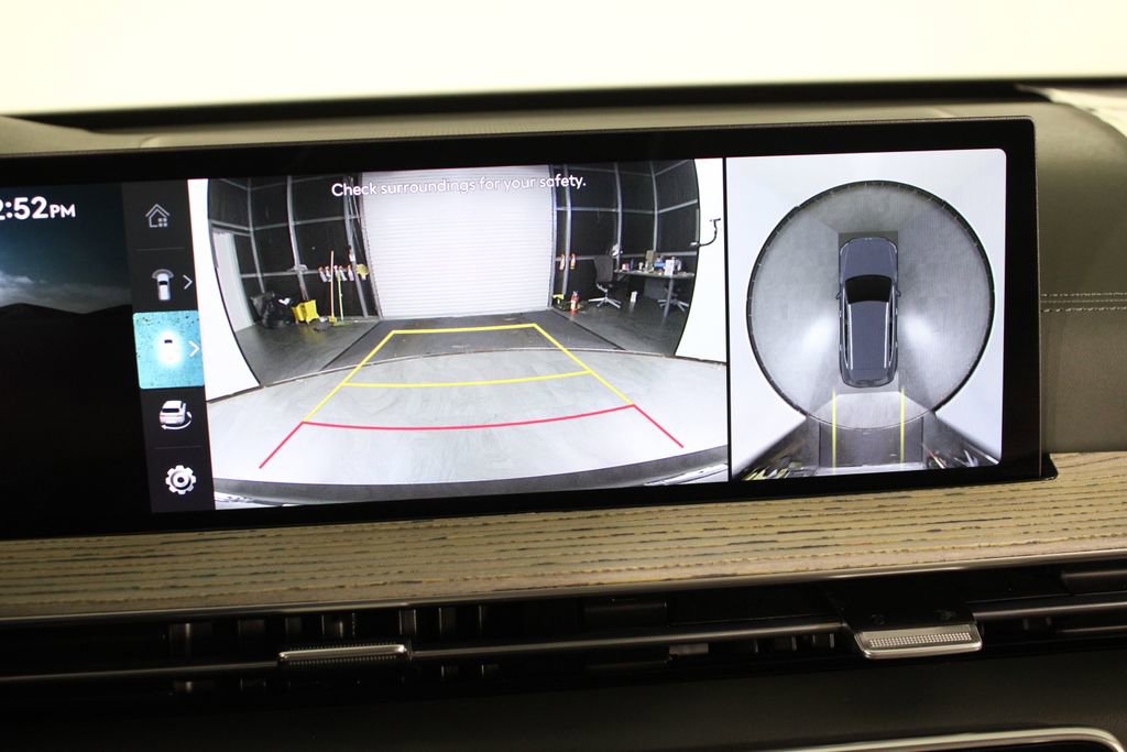 Used 2025 Genesis GV80 2.5T Prestige image 29