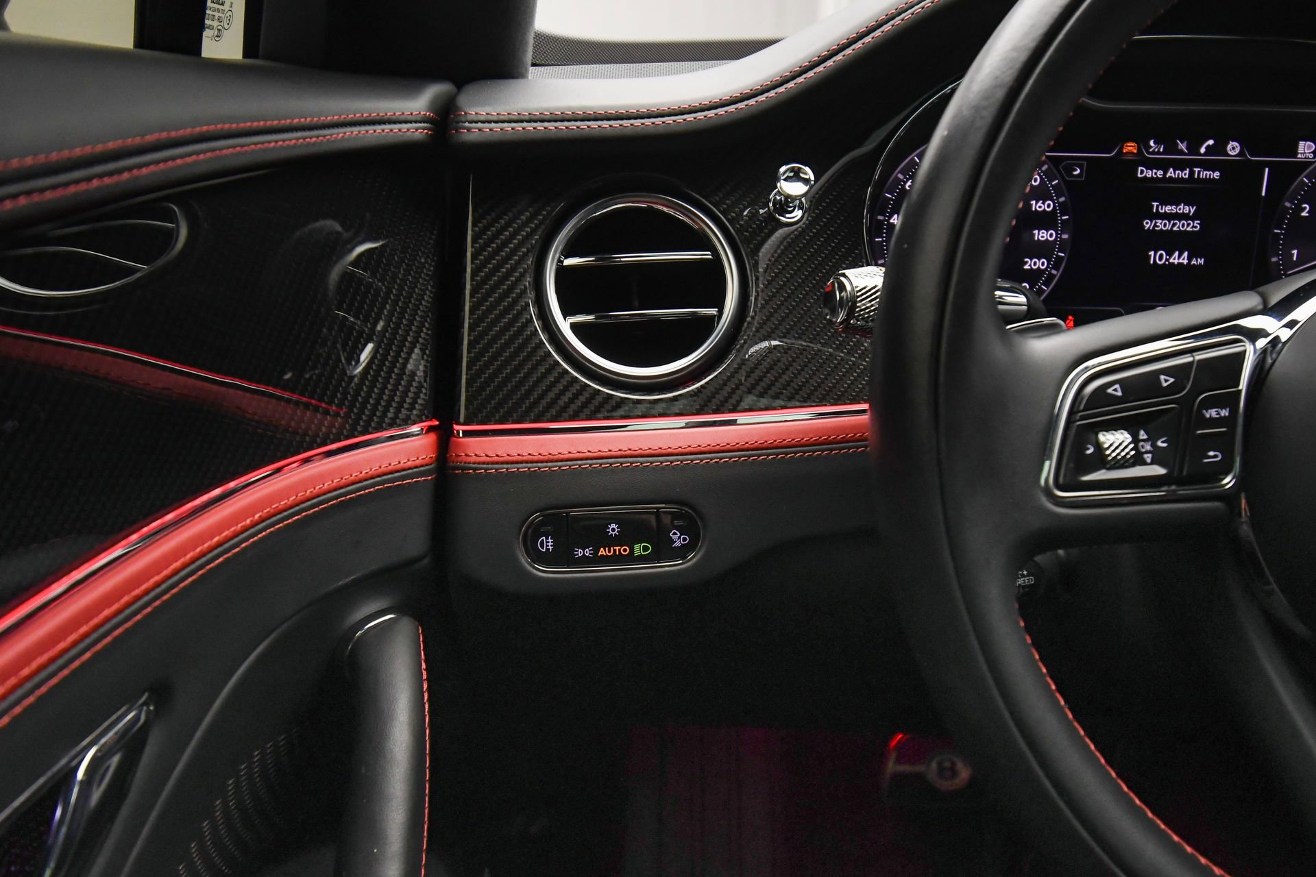 Certified 2023 Bentley Flying Spur W12 image 36