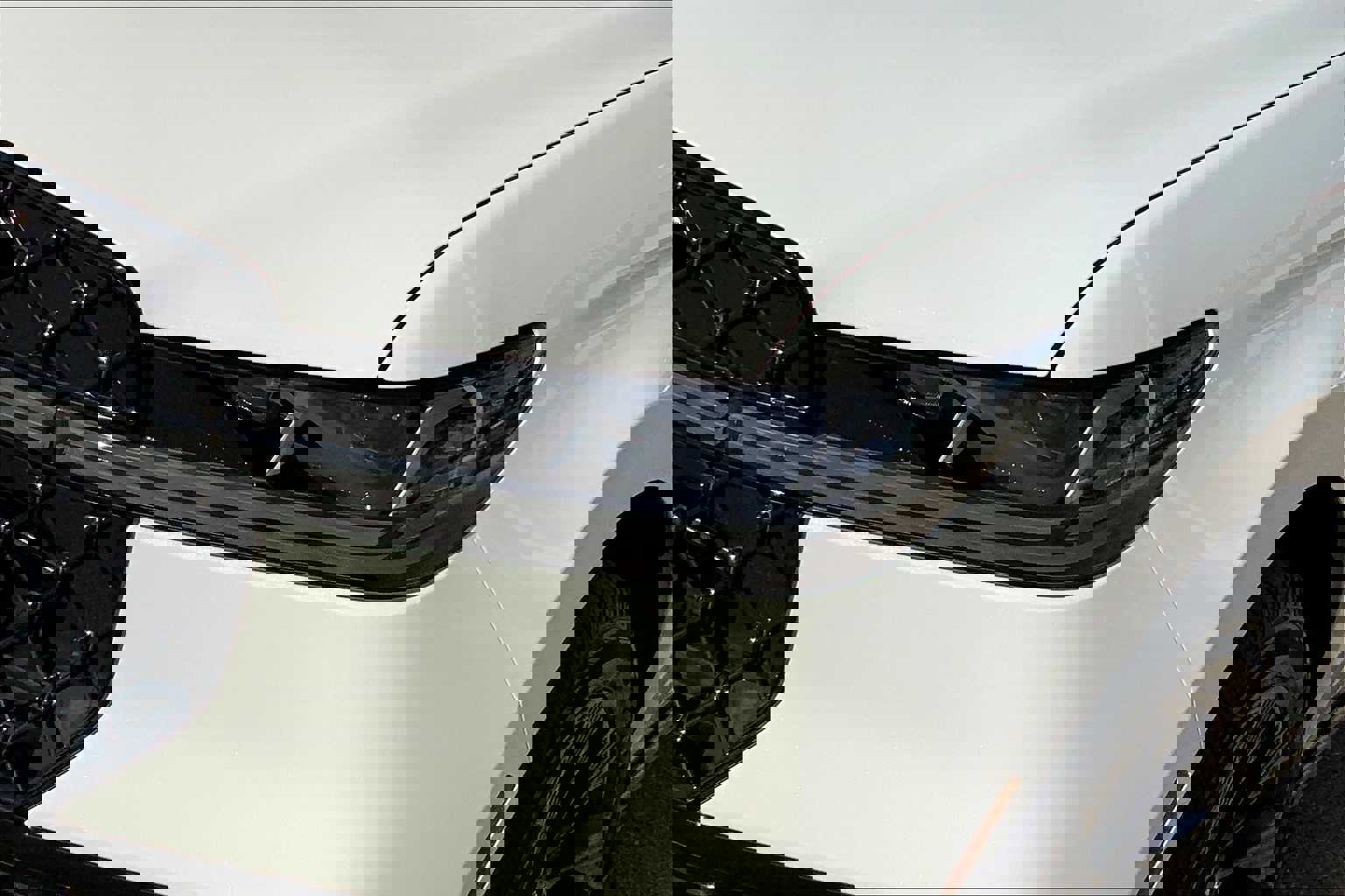 New 2025 Lincoln Navigator L Reserve w/ Jet Appearance Package image 13