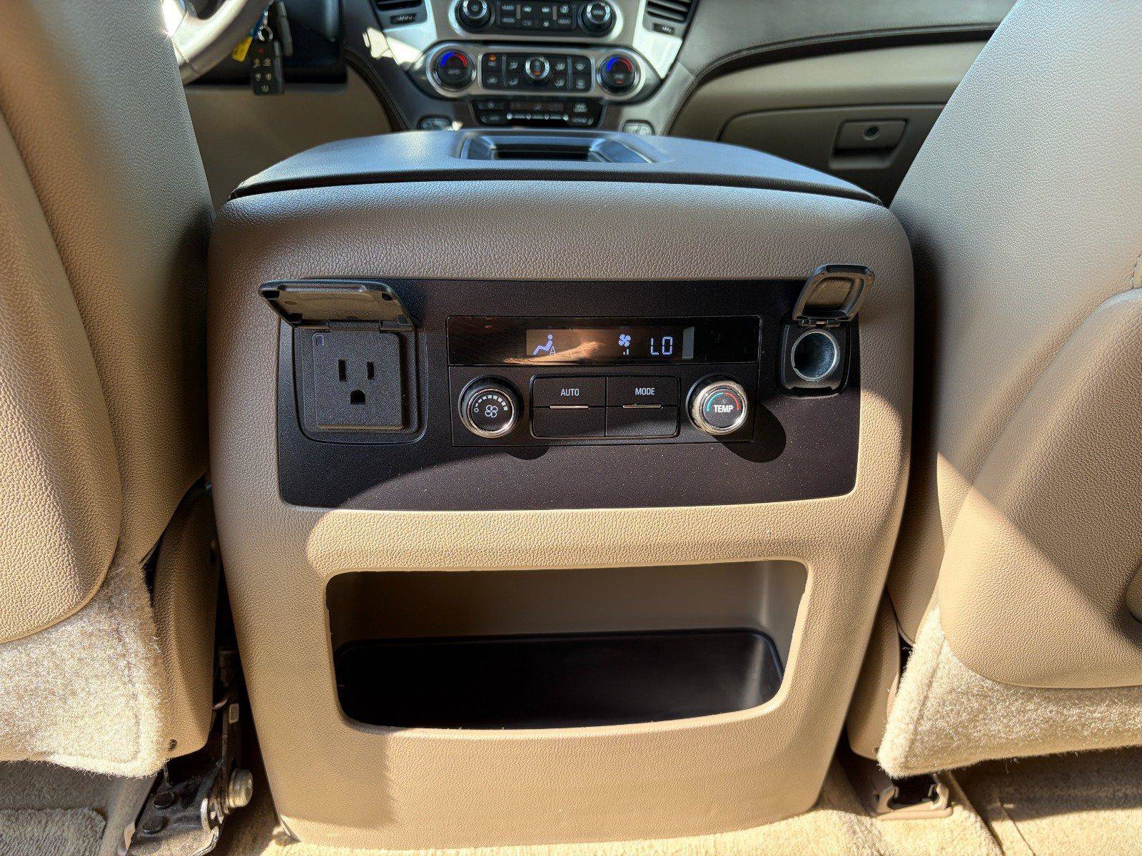 Used 2015 Chevrolet Tahoe LT AWD/4WD image 22