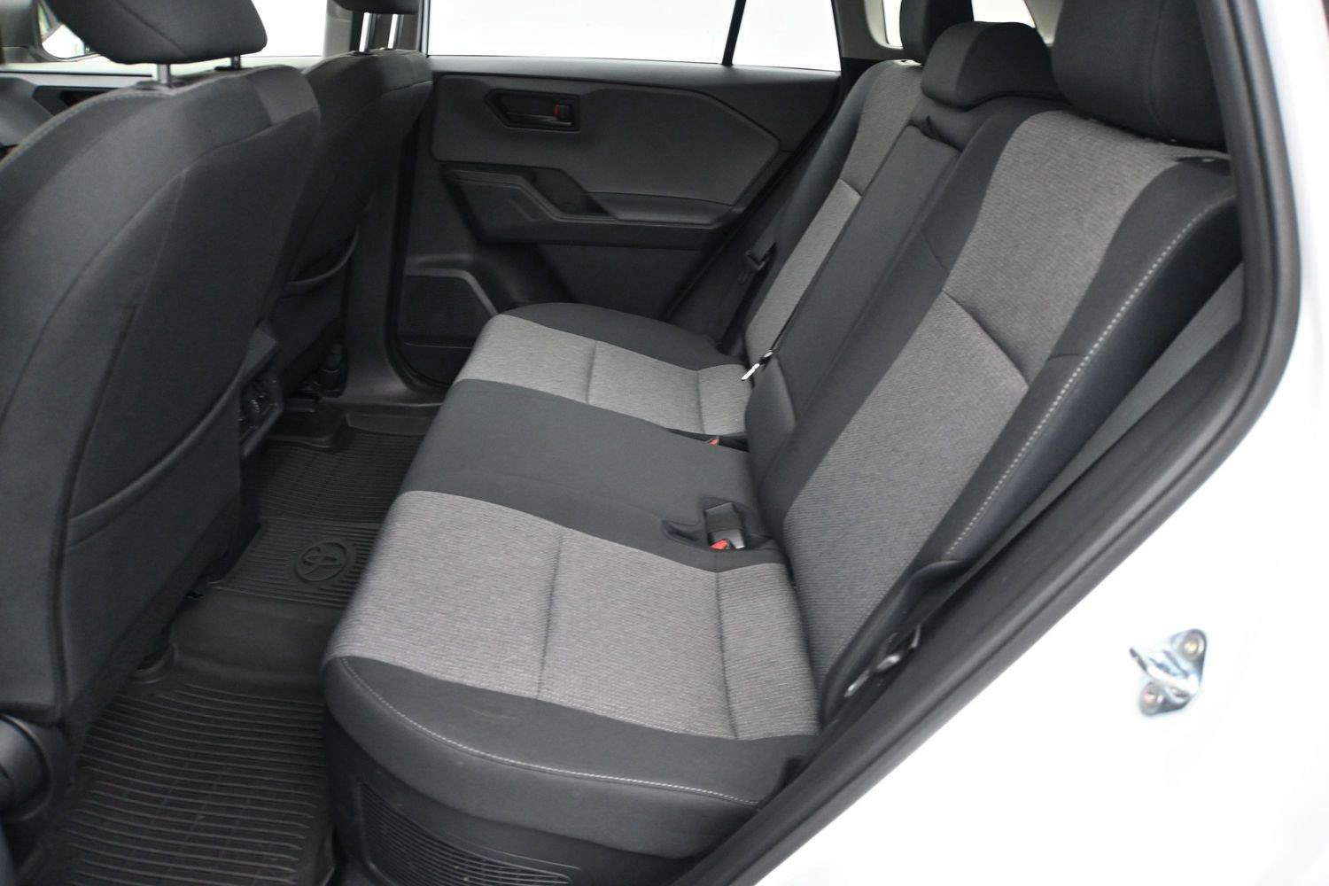 Used 2026 Toyota RAV4 LE AWD/4WD image 12