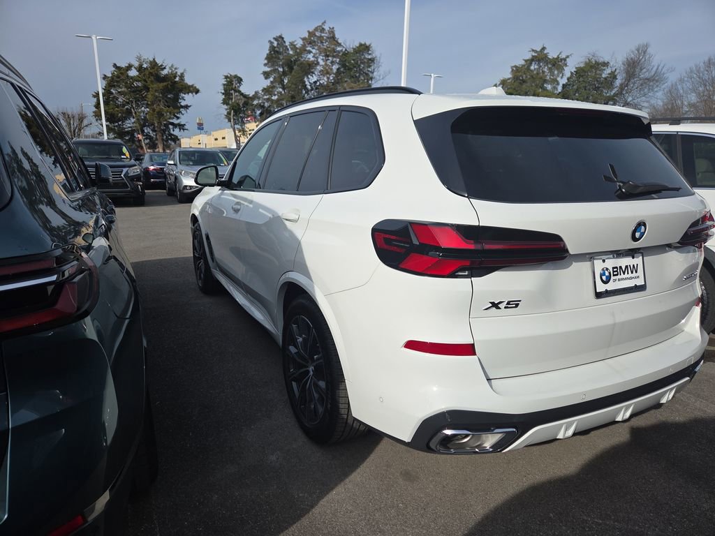 New 2026 BMW X5 sDrive40i w/ M Sport Package image 6