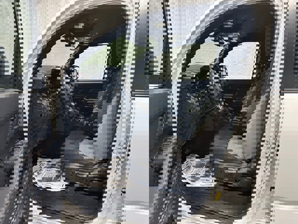 Used 2025 Toyota 4Runner TRD Off-Road image 10