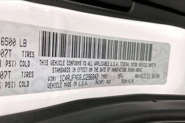 Used 2018 Jeep Grand Cherokee Altitude image 34