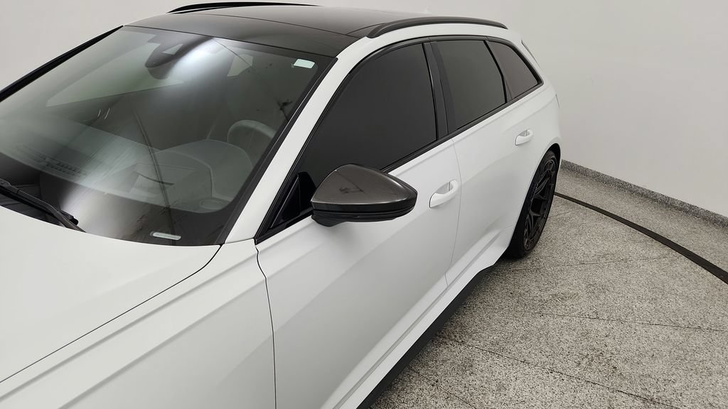 Used 2022 Audi RS 6 AWD/4WD image 11