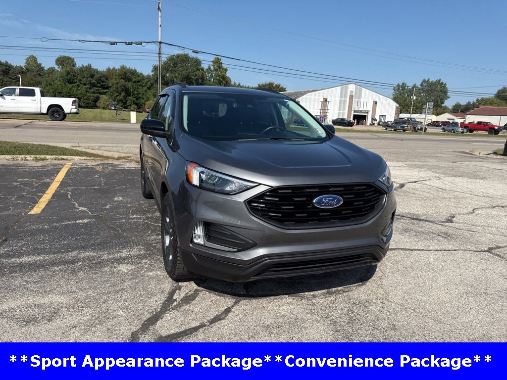 Used 2022 Ford Edge SEL w/ Sport Appearance Package image 9