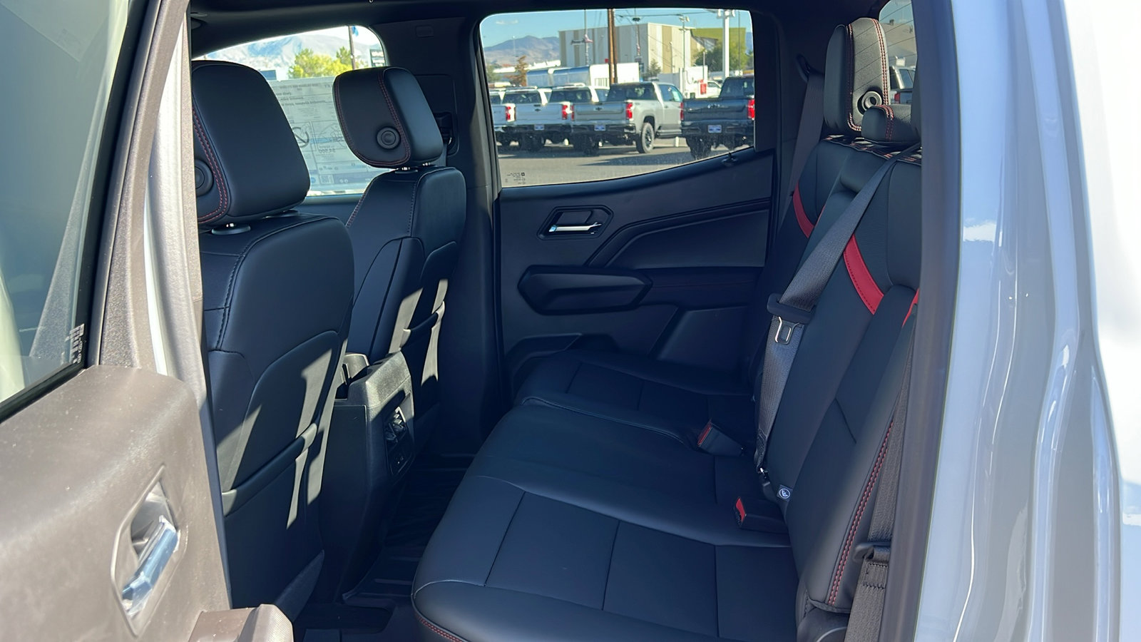 New 2026 Chevrolet Colorado Z71 w/ Technology Package image 15