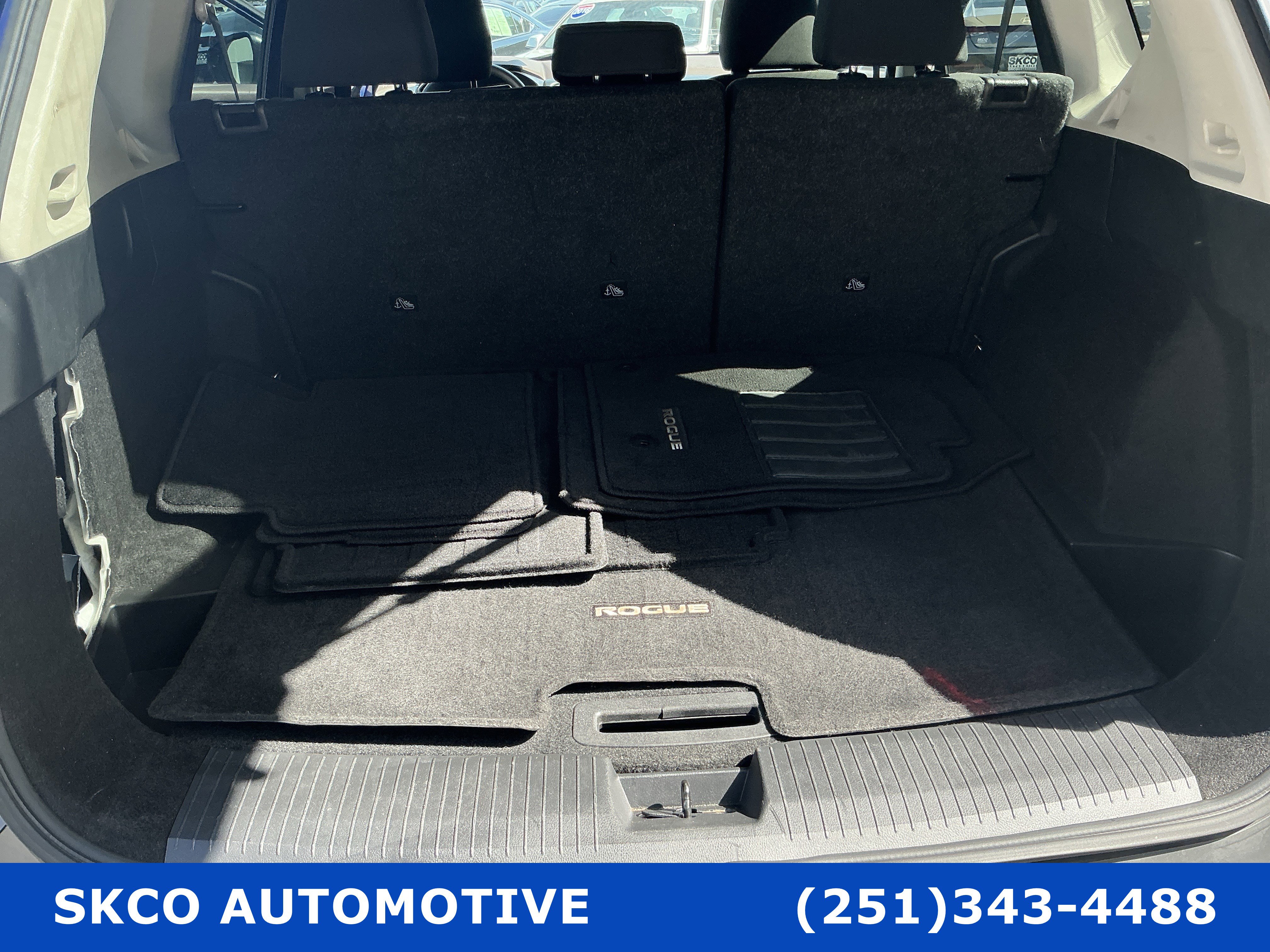 Used 2023 Nissan Rogue S FWD image 22