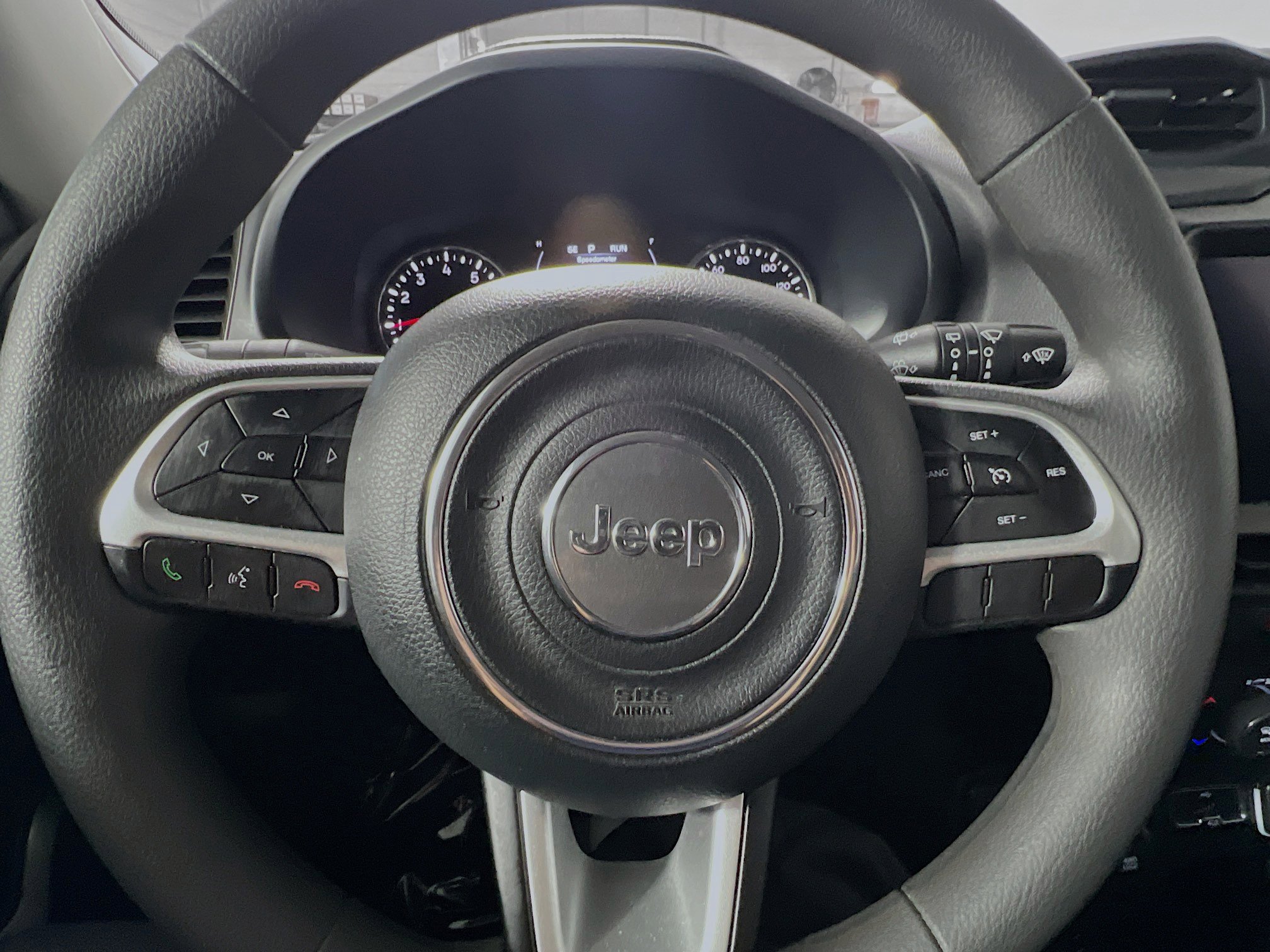 Used 2023 Jeep Renegade Latitude image 18