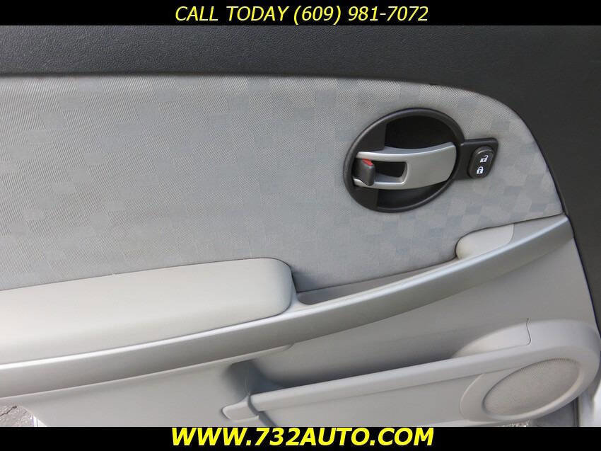 Used 2005 Chevrolet Equinox LT image 25