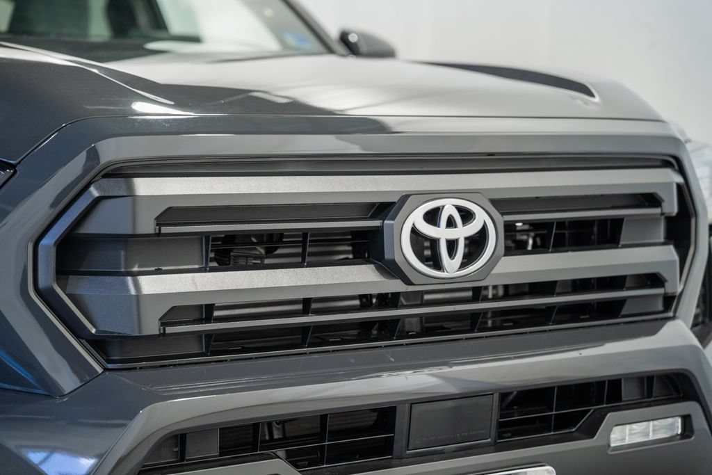 New 2026 Toyota Tacoma SR5 AWD/4WD image 9