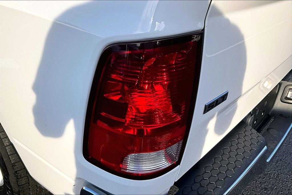 Used 2024 RAM 1500 Classic SLT image 22
