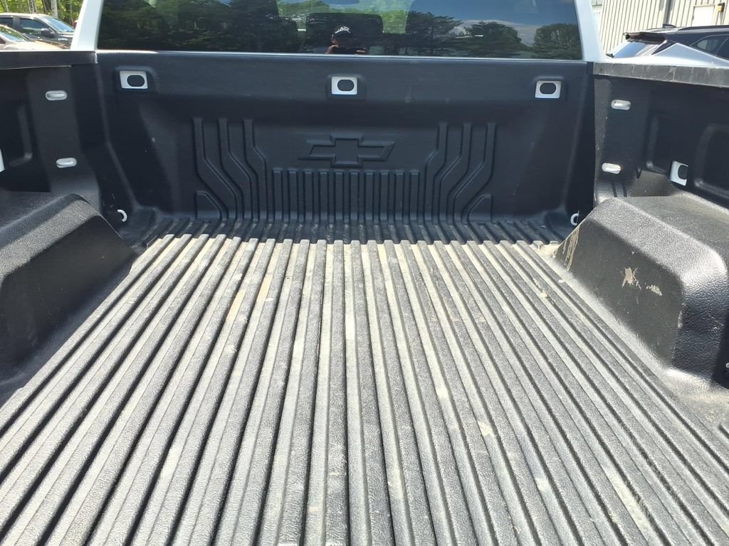 Used 2023 Chevrolet Silverado 1500 RST AWD/4WD image 10