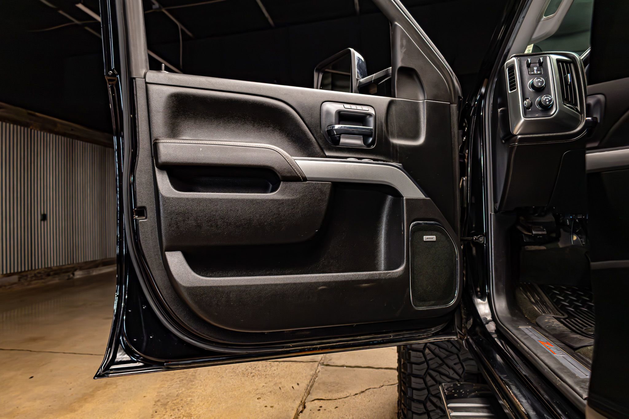 Used 2018 Chevrolet Silverado 3500 LTZ w/ Duramax Plus Package AWD/4WD image 29