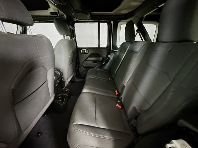 Used 2023 Jeep Wrangler Sahara image 23