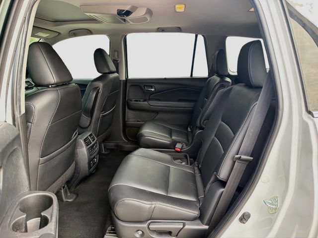 Used 2021 Honda Pilot Touring image 22