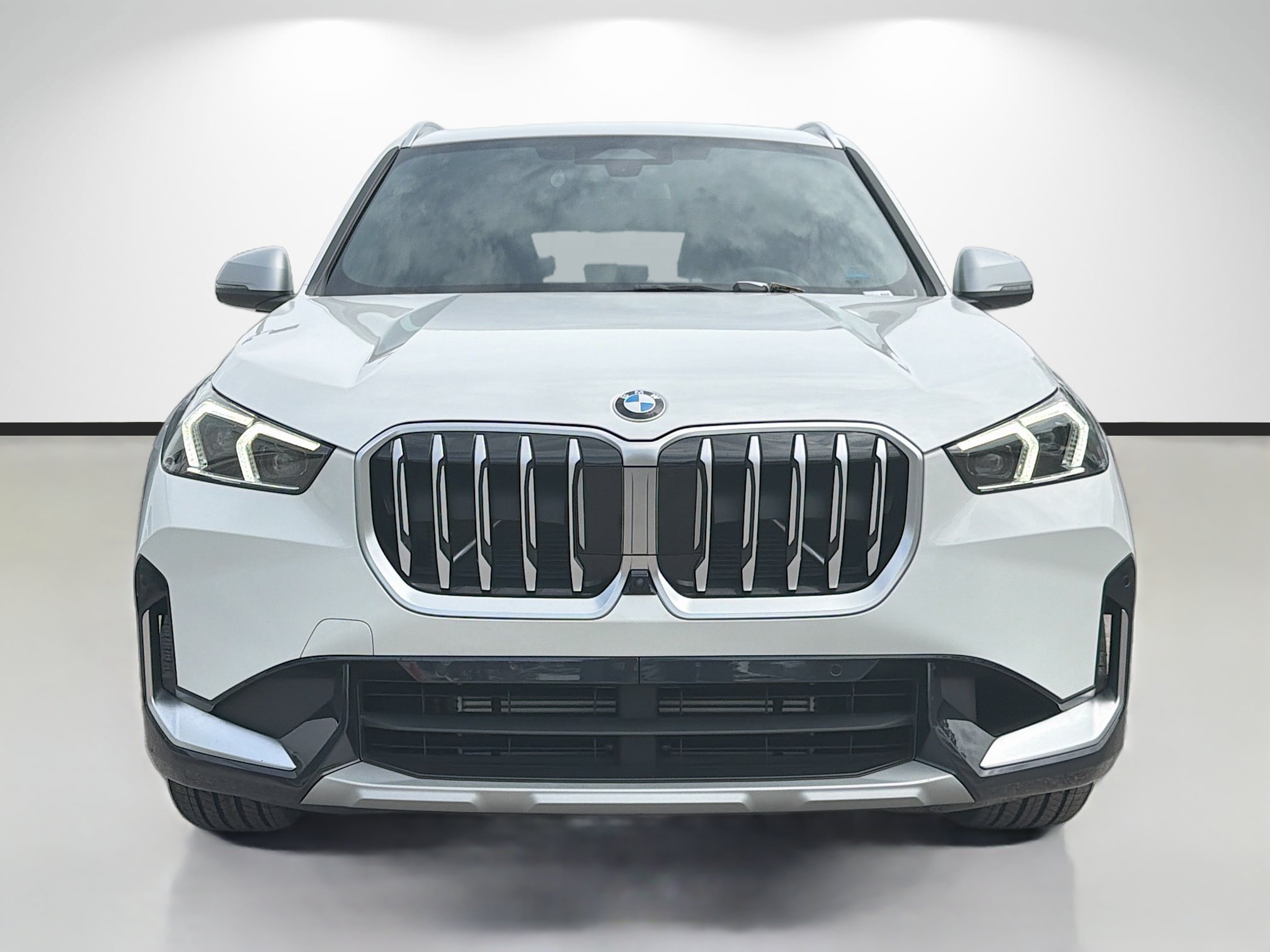 Used 2024 BMW X1 xDrive28i w/ Technology Package AWD/4WD image 8
